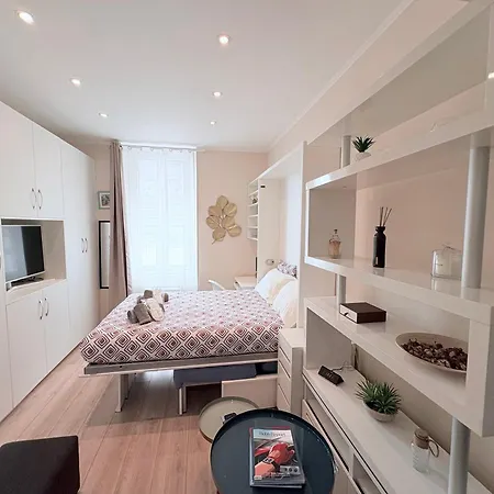5 Etoiles A Deux Pas De Monaco ! アパート