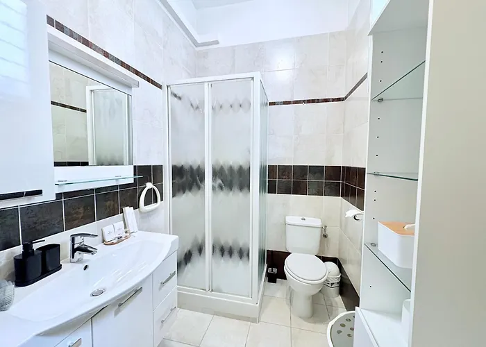 5 Etoiles A Deux Pas De Monaco !