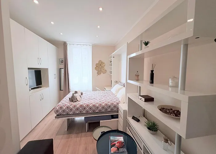 5 Etoiles A Deux Pas De Monaco ! Apartman